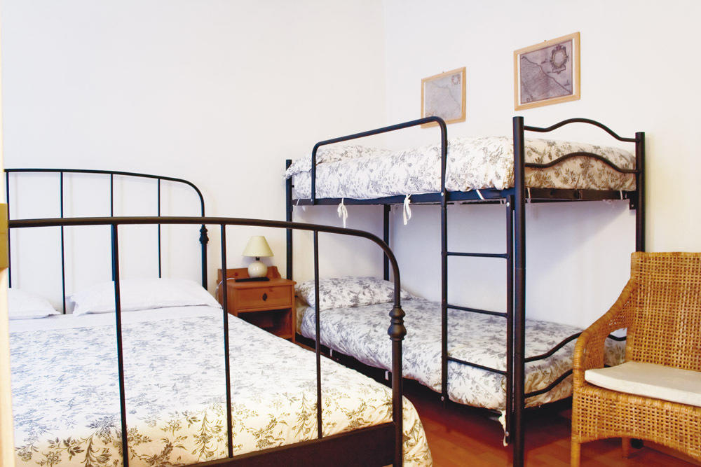 B&B Indipendenza Чивитанова-Марке Номер фото